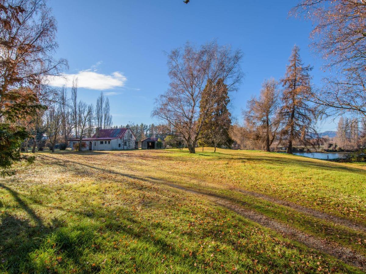 Wanaka Stone Cottage - Wanaka Holiday Home Exterior foto