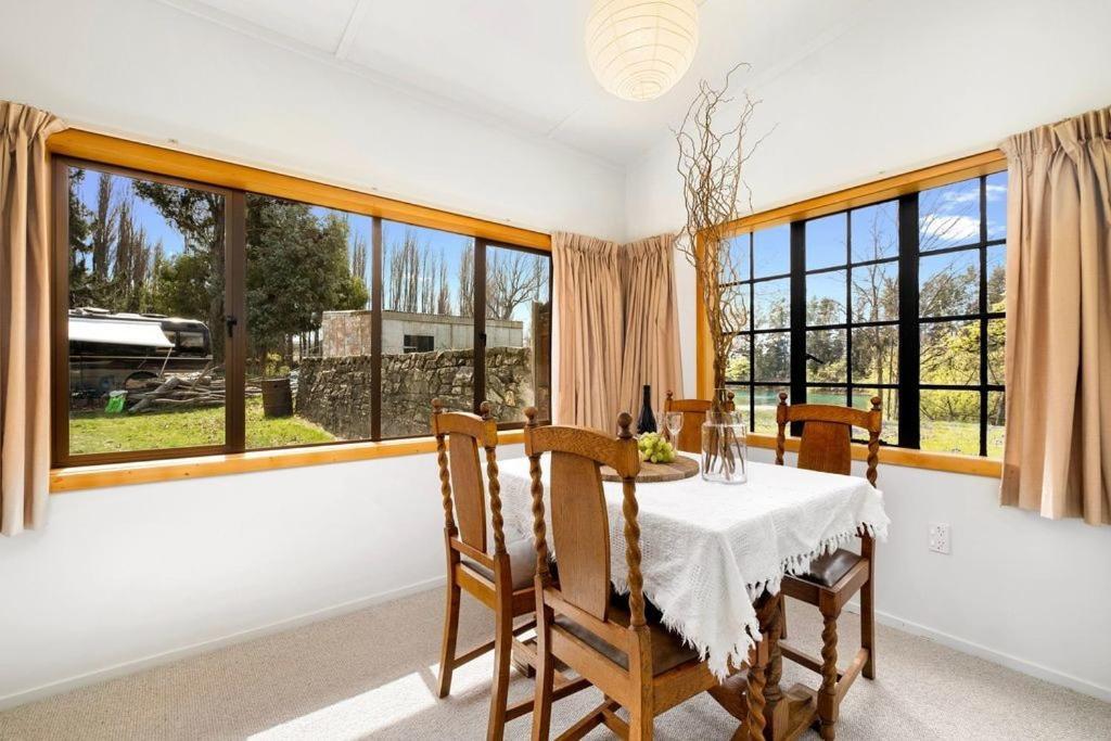 Wanaka Stone Cottage - Wanaka Holiday Home Exterior foto